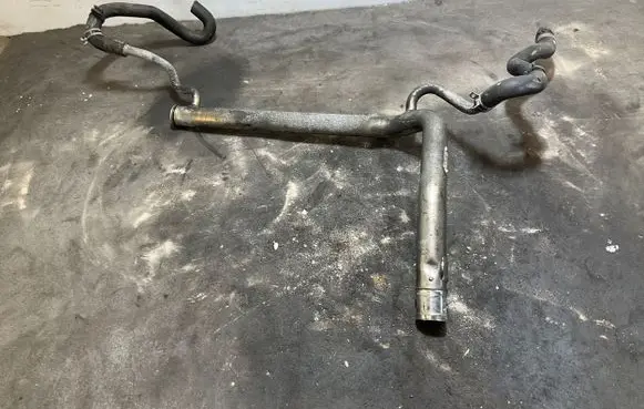 Volvo XC90 Engine coolant pipe/hose 31686270