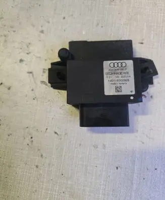 Audi A4 S4 B8 8K Fuel injection pump control unit/module 4G0906093B 4G0906093F 140116302805