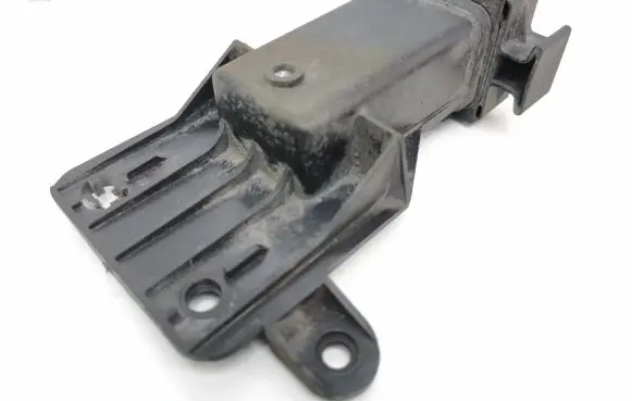 Coolant fan relay