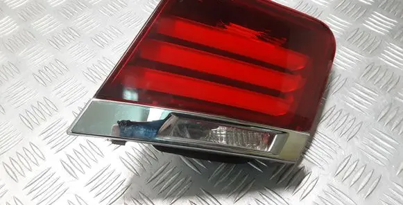BMW 7 F01 F02 F03 F04 Tailgate rear/tail lights 7300272