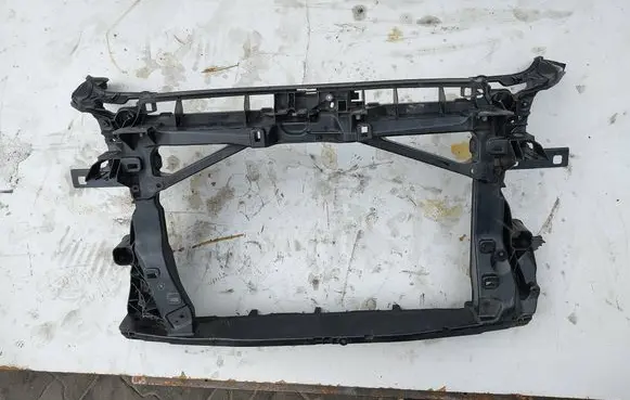 Audi A3 S3 8V Radiator support slam panel Z4833007