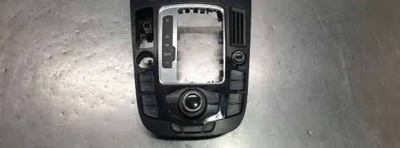 Audi A4 Allroad Head unit multimedia control 8T0919611A 900255630000 001361350