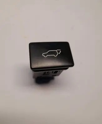 Lexus RX 450H Tailgate/boot open switch button 15D483
