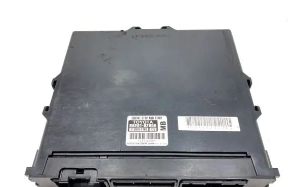 Toyota Auris E180 Other control units/modules 89261-02050