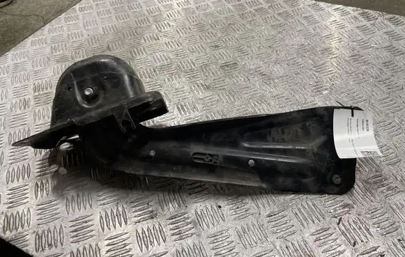 Volkswagen Touran III Rear upper control arm/wishbone