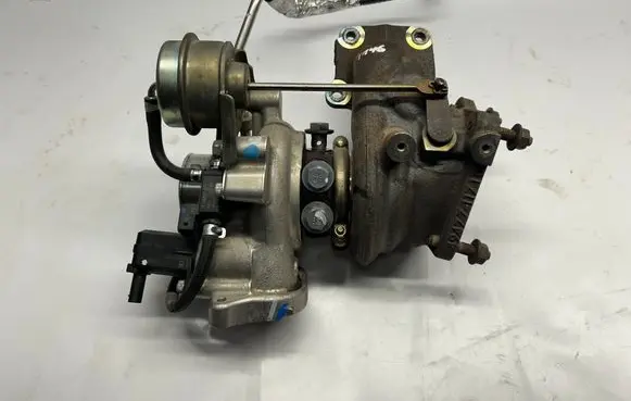 Chevrolet Camaro Turbo 12682937 2003050375