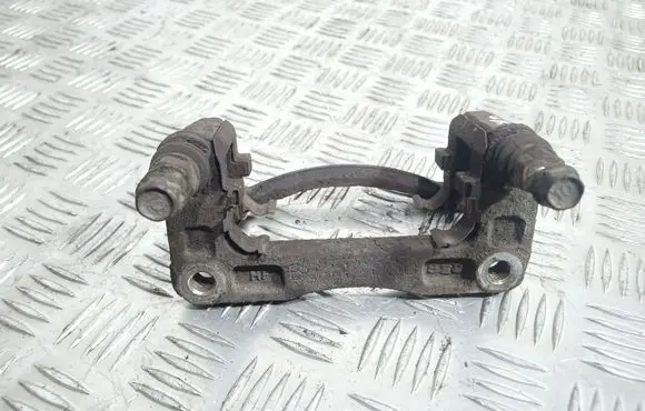 Chevrolet Captiva Brake caliper pad carrier rear 