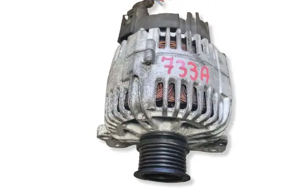 Volkswagen Golf V Generator/alternator 036903024H