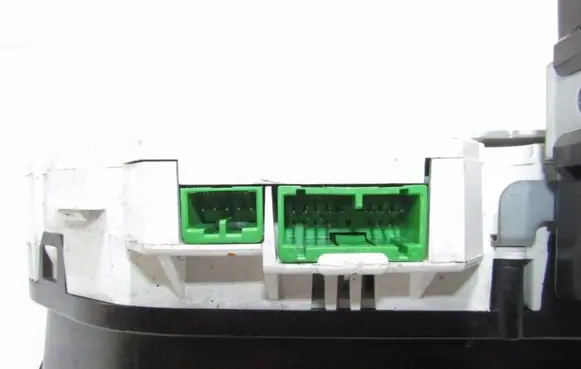 Speedometer (instrument cluster)