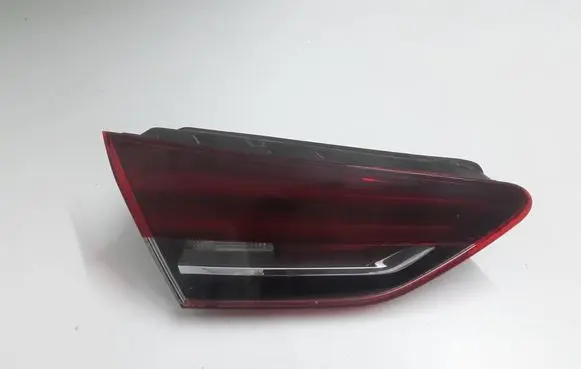Opel Insignia B Tailgate rear/tail lights 39148316
