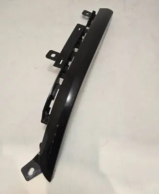 Dodge PickUp RAM SRT-10 Under headlight/headlamp trim 68T16TRMAC 6ZZ93TRMAA M2501H