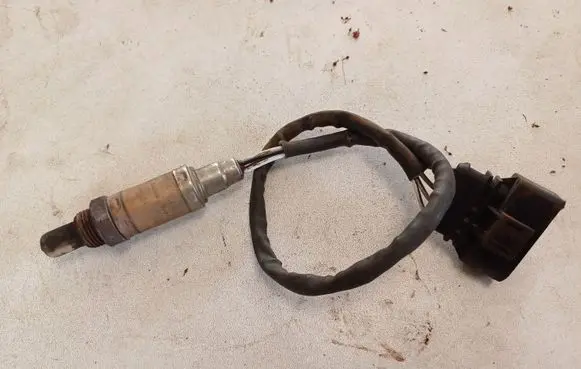 Audi A6 S6 C4 4A Lambda probe sensor 030906265AE 0258003544