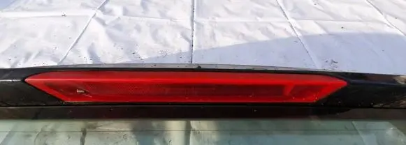 Volvo XC90 Third/center stoplight
