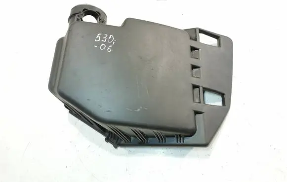 BMW 5 E60 E61 Air filter box cover 7521031 8482572