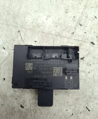 Volkswagen Touareg II Door control unit/module 4H0959795P 4H0959795J A2C7325440700