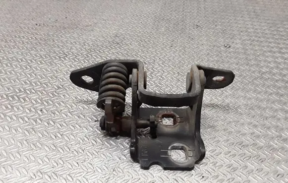 Dodge Nitro Front door lower hinge 