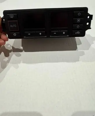 Audi A3 S3 8L Climate control unit 5HB00760810