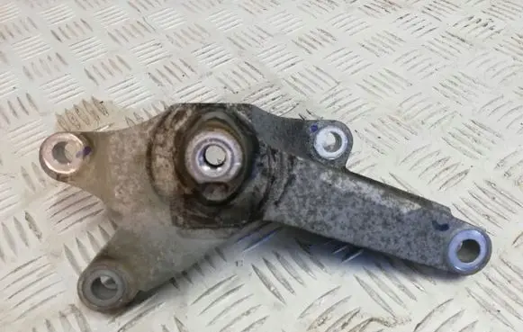 Ford C-MAX I Gearbox mount 8M517M125MA