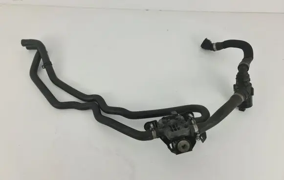 BMW X6 E71 Coolant heater control valve 6910544 6968107