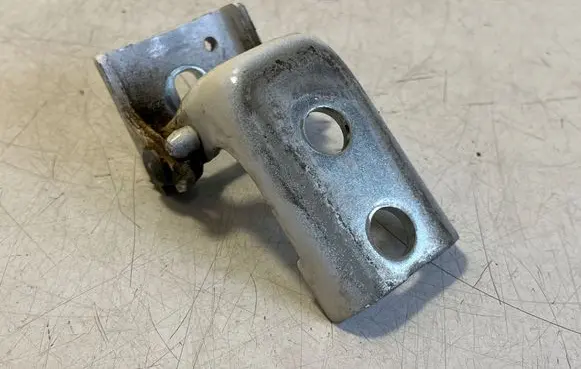 Peugeot Expert Front door upper hinge 