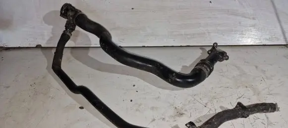 BMW 3 F30 F35 F31 Coolant pipe/hose 8510012