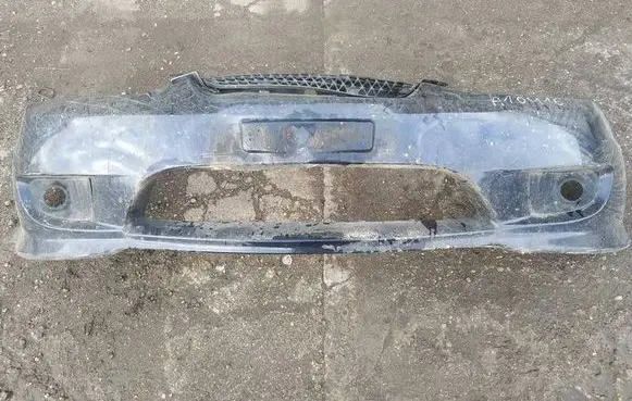 Hyundai Tiburon Front bumper melynas