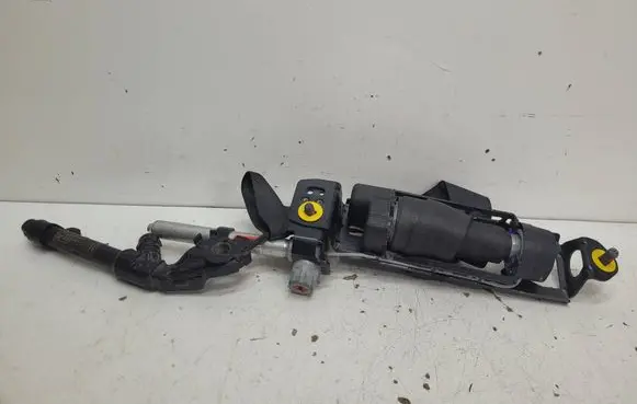 Volvo V50 Front seatbelt 6008892