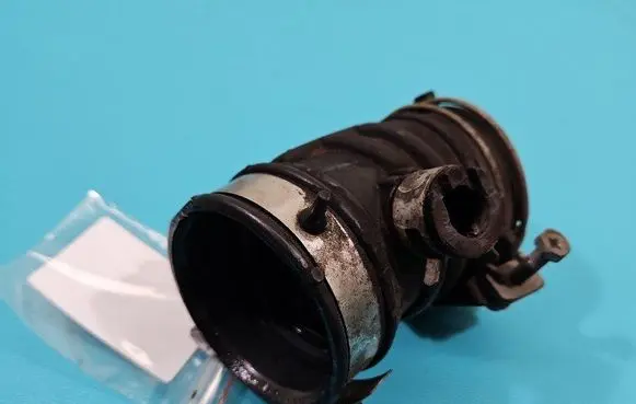 Nissan Note (E12) Intercooler hose/pipe IMPRK1466551