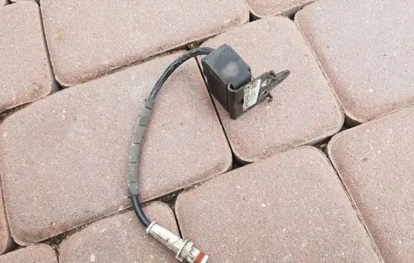 Opel Astra J Sensor 13310290