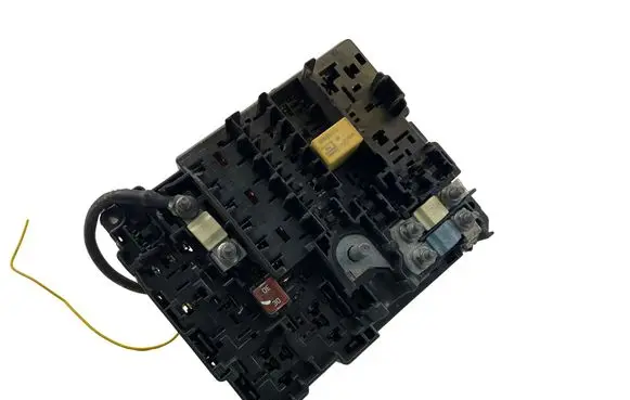 Citroen C4 II Picasso Fuse box set 9804848580