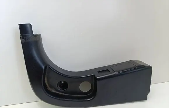 BMW 5 E60 E61 Foot area side trim 7025029
