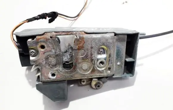 Ford Puma Front door lock