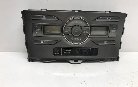 Toyota Auris 150 Climate control unit 5590002230B 7E306310028KA