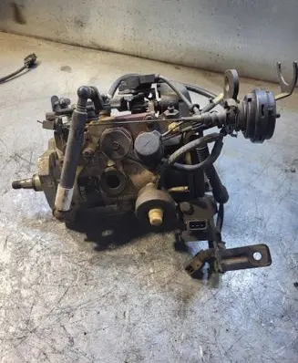 Mitsubishi Carisma Fuel injection high pressure pump R8448B261B DPCE80LTN03 04296AS