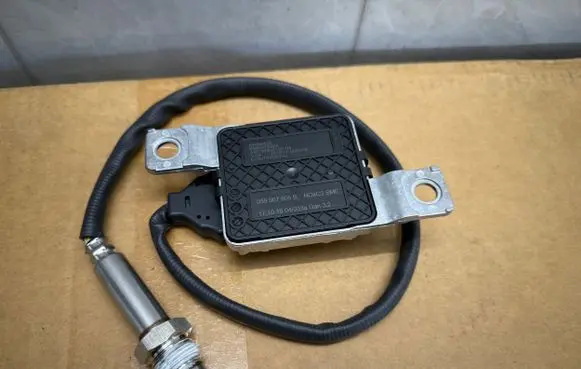 Volkswagen Amarok Lambda probe sensor 059907805B