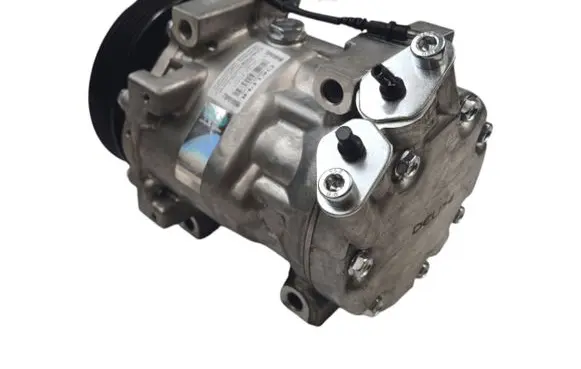 Renault Kangoo III Air conditioning (A/C) compressor (pump) 7700100417 7701499850 TSP0155166