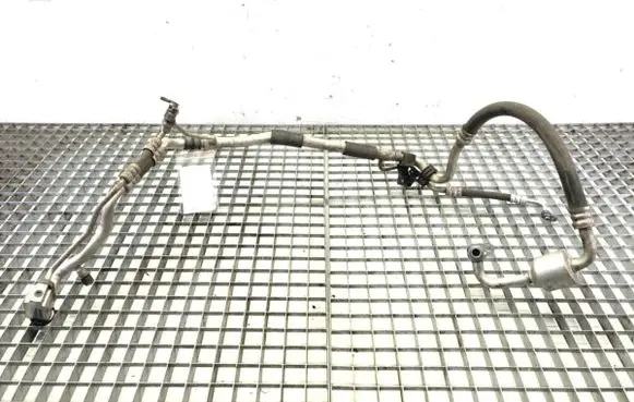 Air conditioning (A/C) pipe/hose