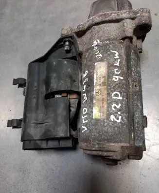 Mercedes-Benz Vito Viano W638 Starter motor 0051511301