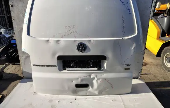 Volkswagen Transporter - Caravelle T5 Truck tailgate 