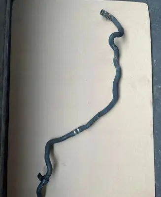 BMW 7 G11 G12 Engine coolant pipe/hose 9868363