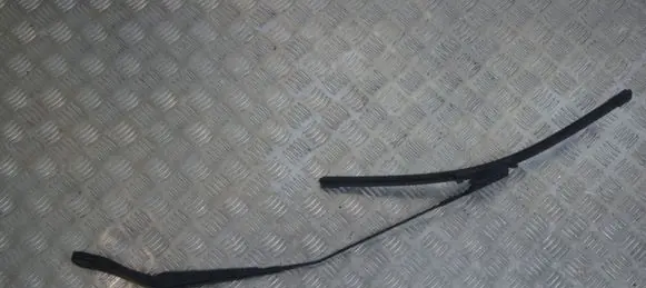 Volvo S80 Windshield/front glass wiper blade 30655059