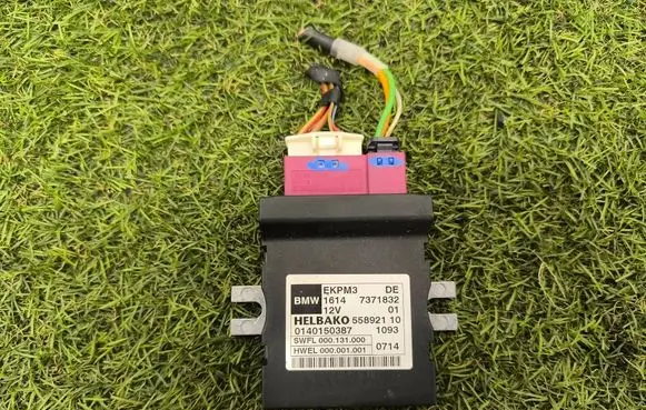 BMW 1 F20 F21 Fuel injection pump control unit/module 7371832 55892110 0140150387
