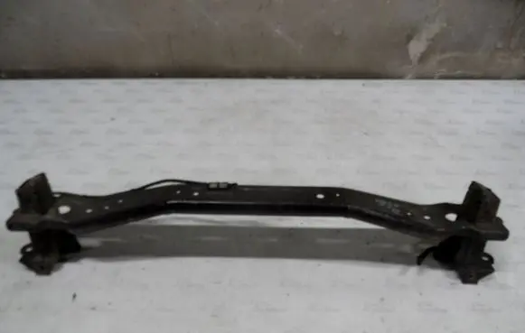 Honda CR-V Front bumper cross member