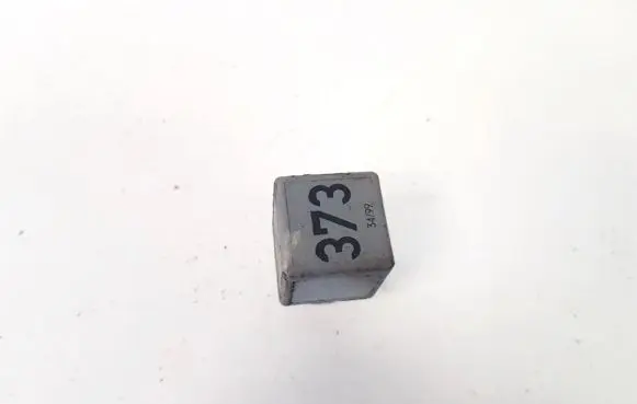Audi A6 S6 C4 4A Other relay 8d0951253A