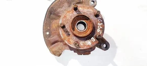 Mazda 626 Front wheel hub