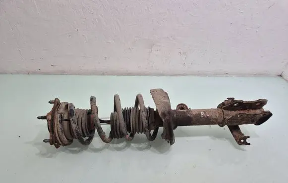 Honda CR-V Front shock absorber with coil spring 