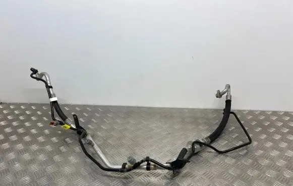 Citroen DS3 Air conditioning (A/C) pipe/hose 9825231380 95309197