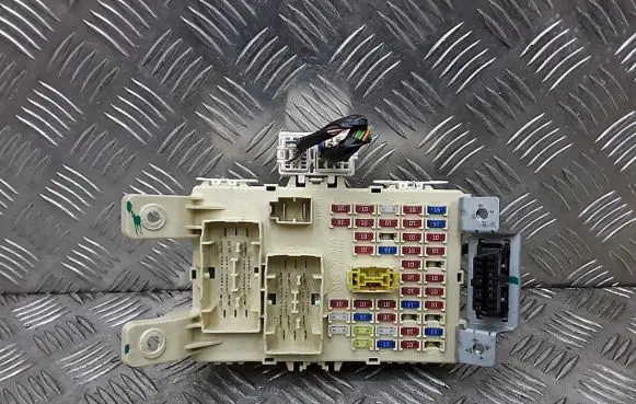 Hyundai i20 (PB PBT) Fuse module 919511J040