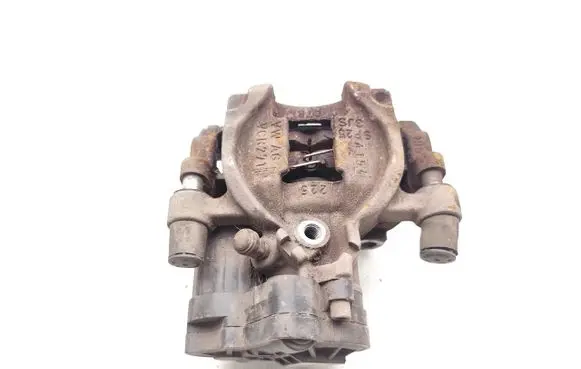 Audi Q2 - Rear brake caliper