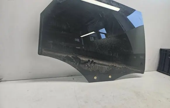 Audi A6 C7 Rear door window glass
